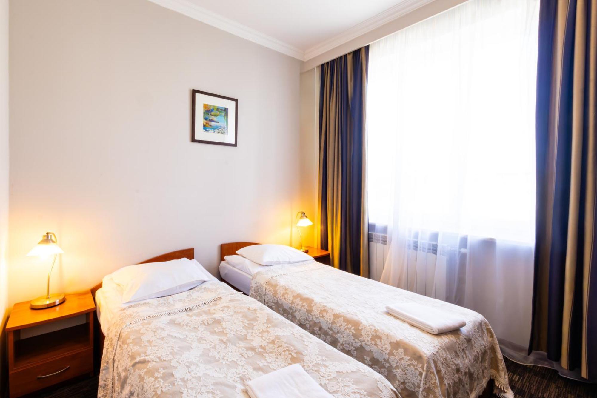 Noclegi Stadion Bed & Breakfast ワルシャワ エクステリア 写真