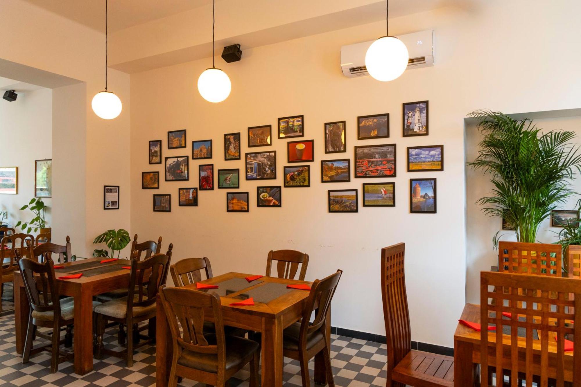 Noclegi Stadion Bed & Breakfast ワルシャワ エクステリア 写真