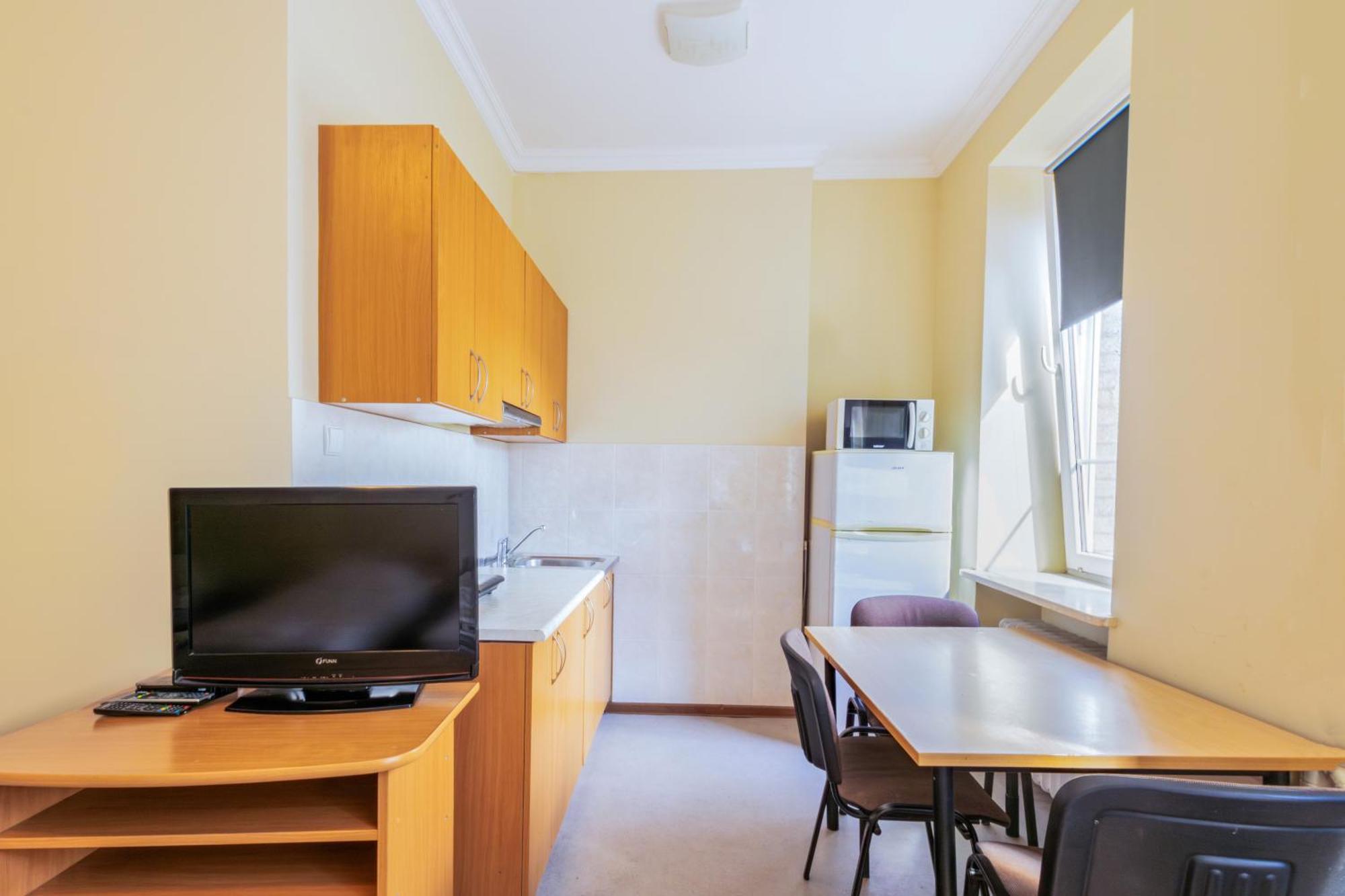 Noclegi Stadion Bed & Breakfast ワルシャワ エクステリア 写真