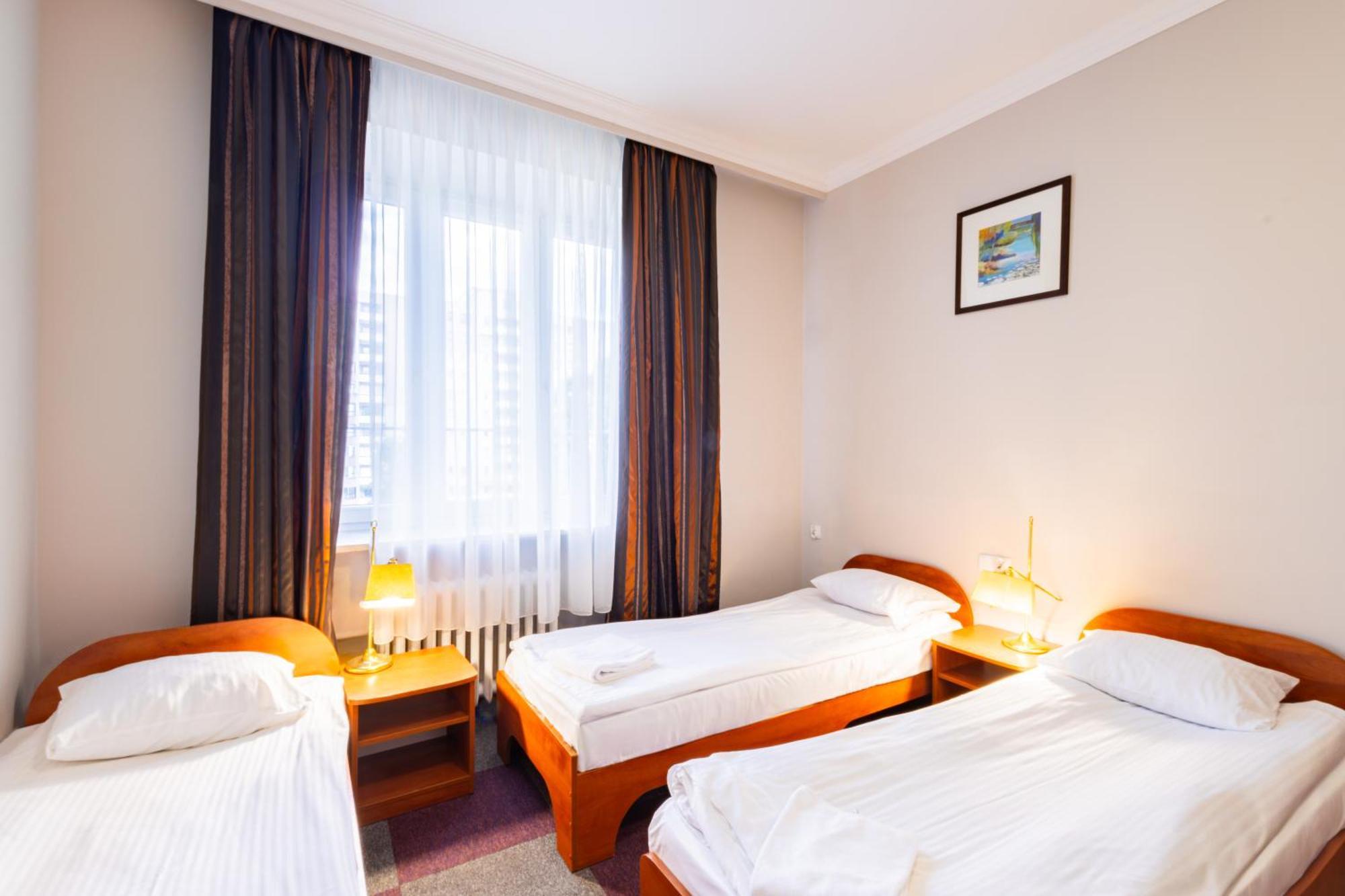 Noclegi Stadion Bed & Breakfast ワルシャワ エクステリア 写真