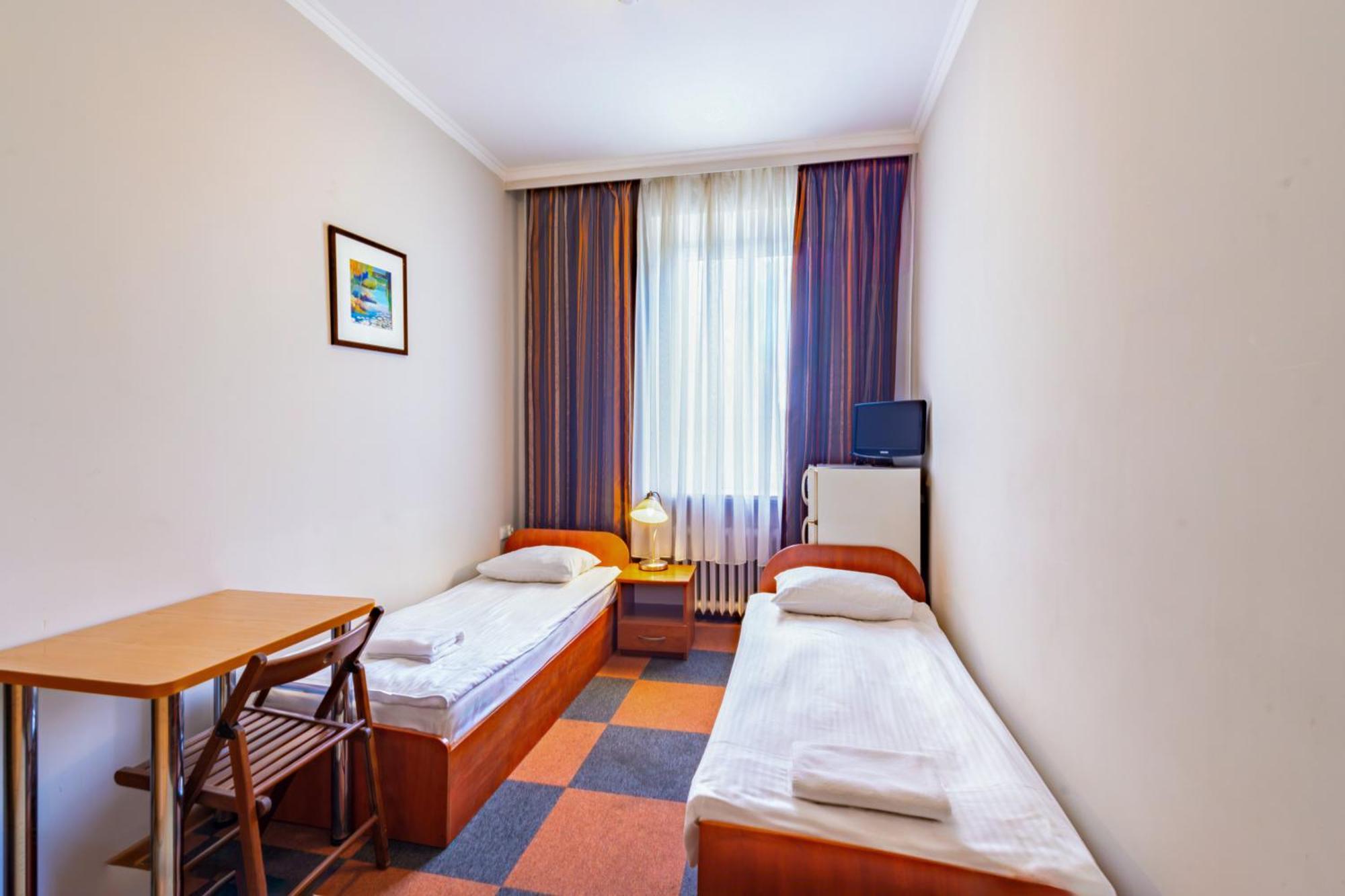 Noclegi Stadion Bed & Breakfast ワルシャワ エクステリア 写真