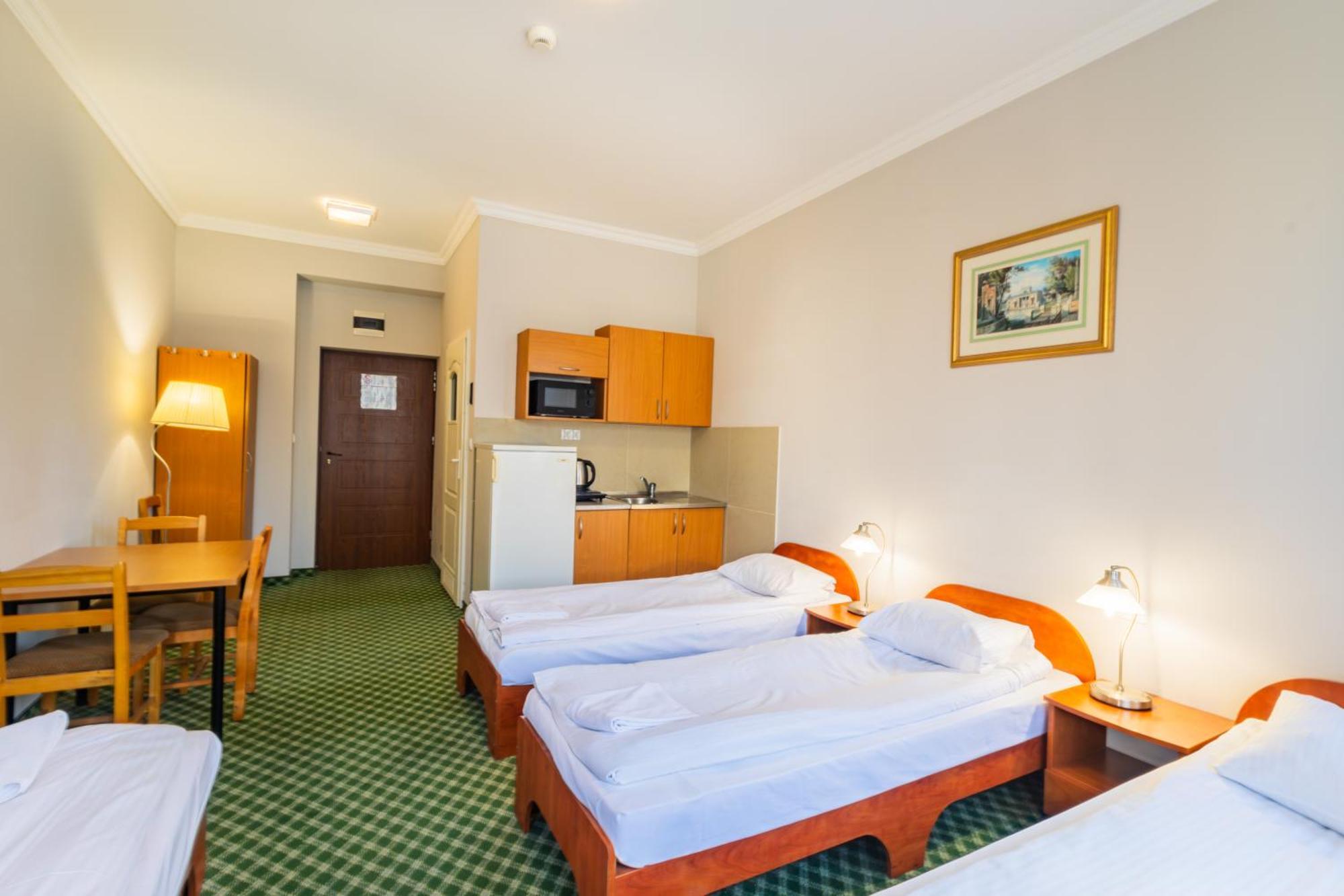 Noclegi Stadion Bed & Breakfast ワルシャワ エクステリア 写真