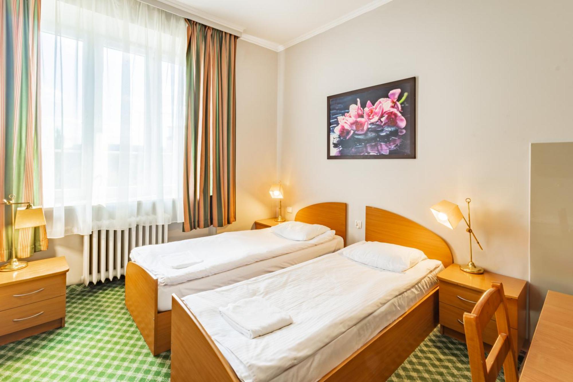 Noclegi Stadion Bed & Breakfast ワルシャワ エクステリア 写真
