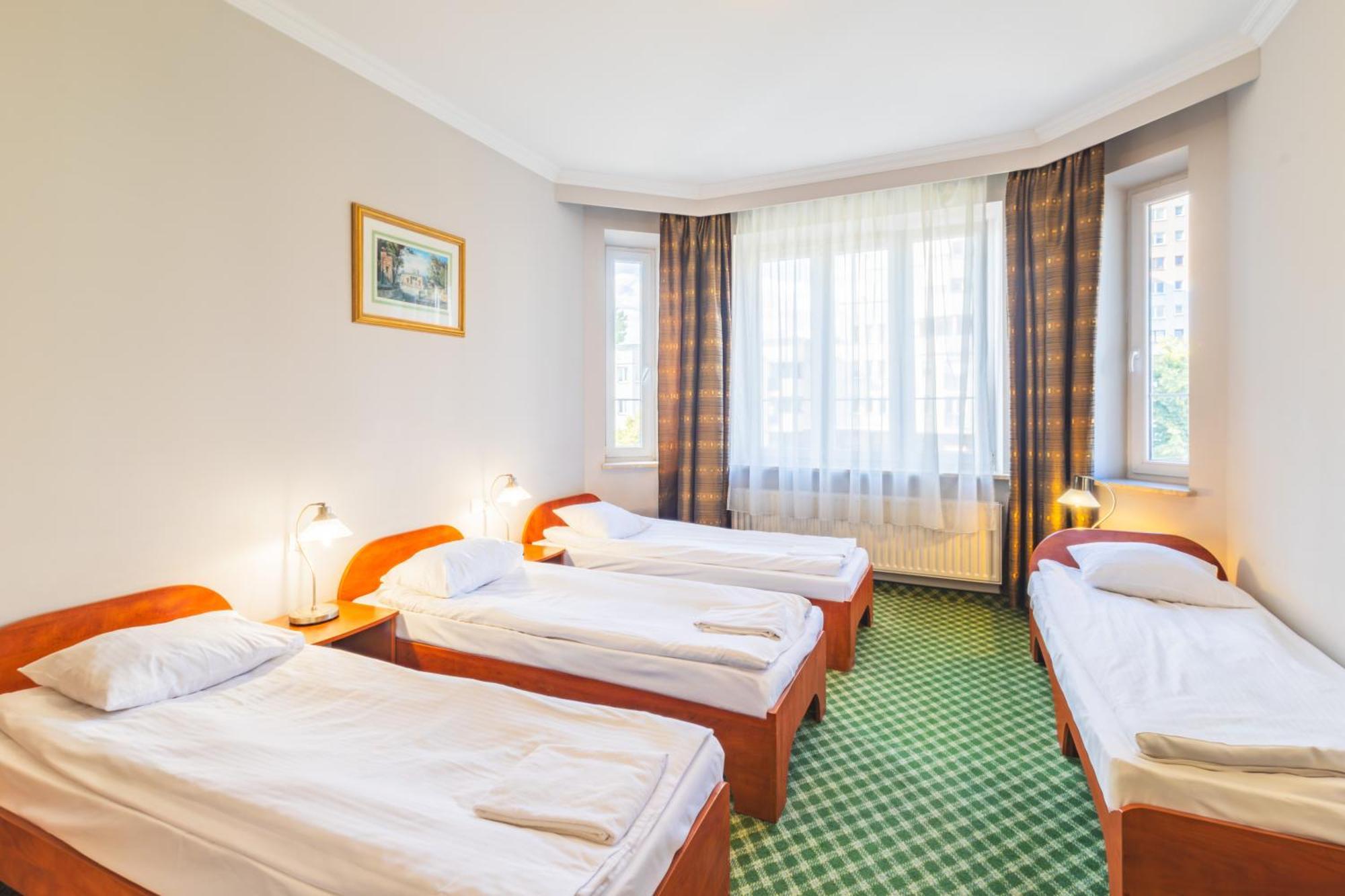 Noclegi Stadion Bed & Breakfast ワルシャワ エクステリア 写真